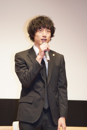 『イノセンス 冤罪弁護士』先行特別試写会に登場した坂口健太郎
