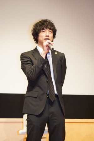 『イノセンス 冤罪弁護士』先行特別試写会に登場した坂口健太郎