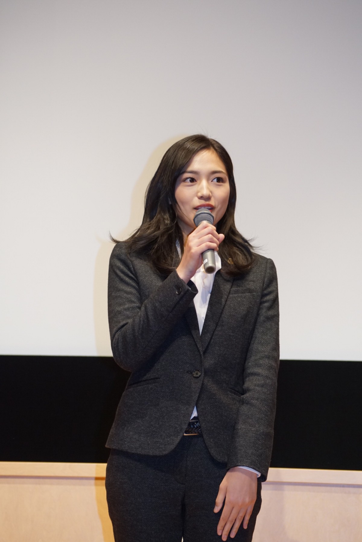 川口春奈に“罵り”リクエスト　坂口健太郎の意外な素顔を暴露