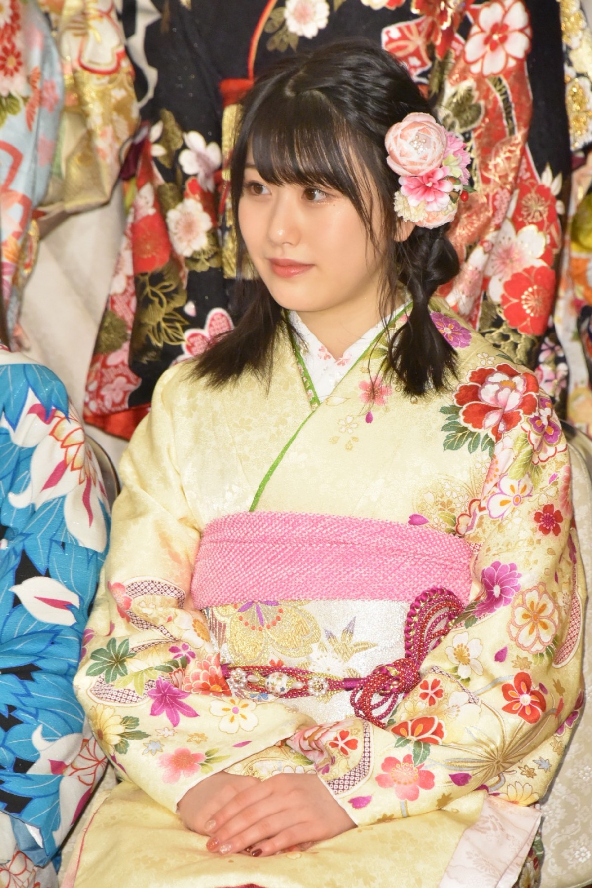 【写真特集】AKBグループ新成人44名が晴れ着姿「AKB48 2019年新成人メンバー成人式記念撮影会」