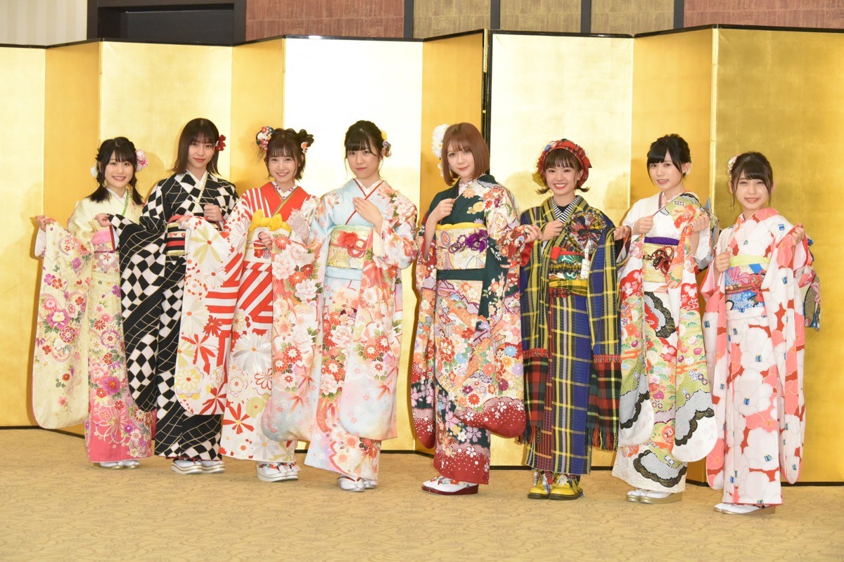 【写真特集】AKBグループ新成人44名が晴れ着姿「AKB48 2019年新成人メンバー成人式記念撮影会」