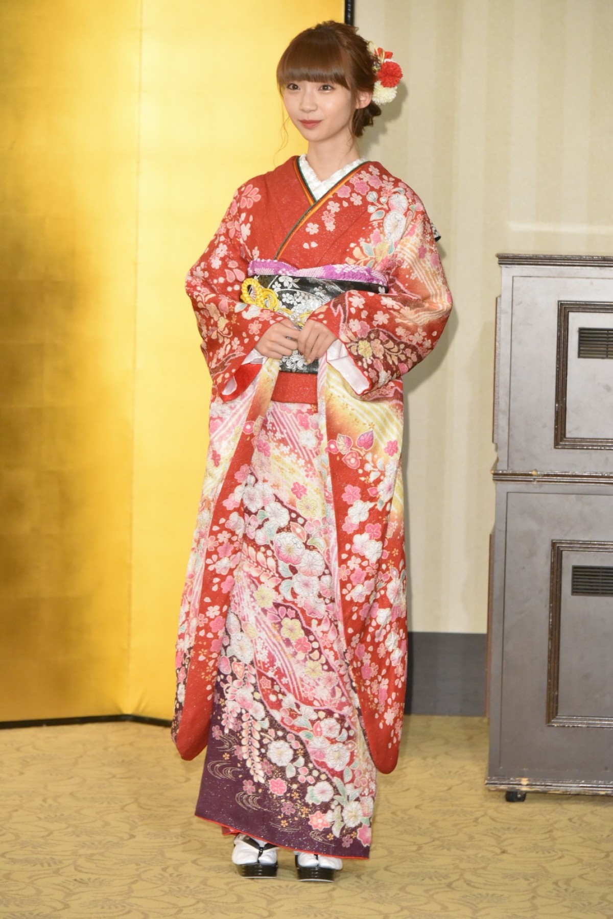 【写真特集】AKBグループ新成人44名が晴れ着姿「AKB48 2019年新成人メンバー成人式記念撮影会」
