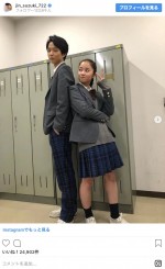 （左から）鈴木仁、堀田真由　※「鈴木仁」インスタグラム