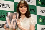 写真集『インターミッション』出版記念お渡し会に登場した生田絵梨花