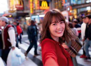 生田絵梨花写真集『インターミッション』（講談社）より