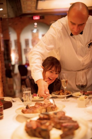 生田絵梨花写真集『インターミッション』（講談社）より