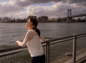 生田絵梨花写真集『インターミッション』（講談社）より