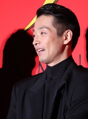 映画『サムライマラソン』完成披露レッドカーペットイベントに登場した森山未來