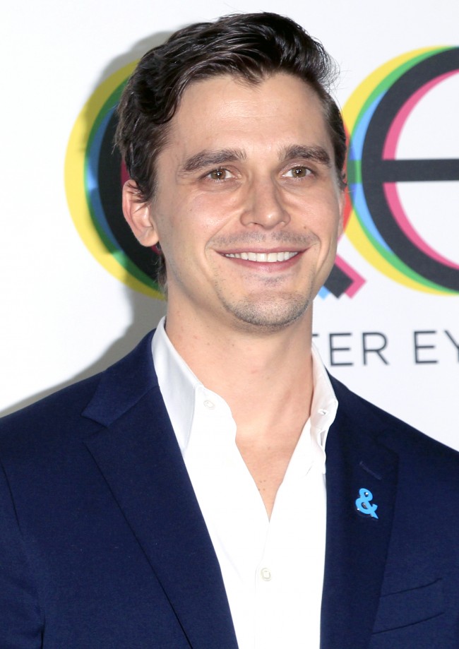 アントニ・ボロウスキ、Antoni Porowski
