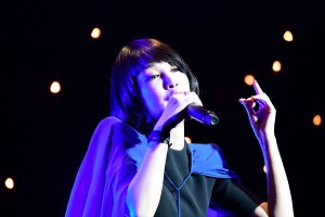 映画『雪の華』ジャパンプレミアに登場した中島美嘉