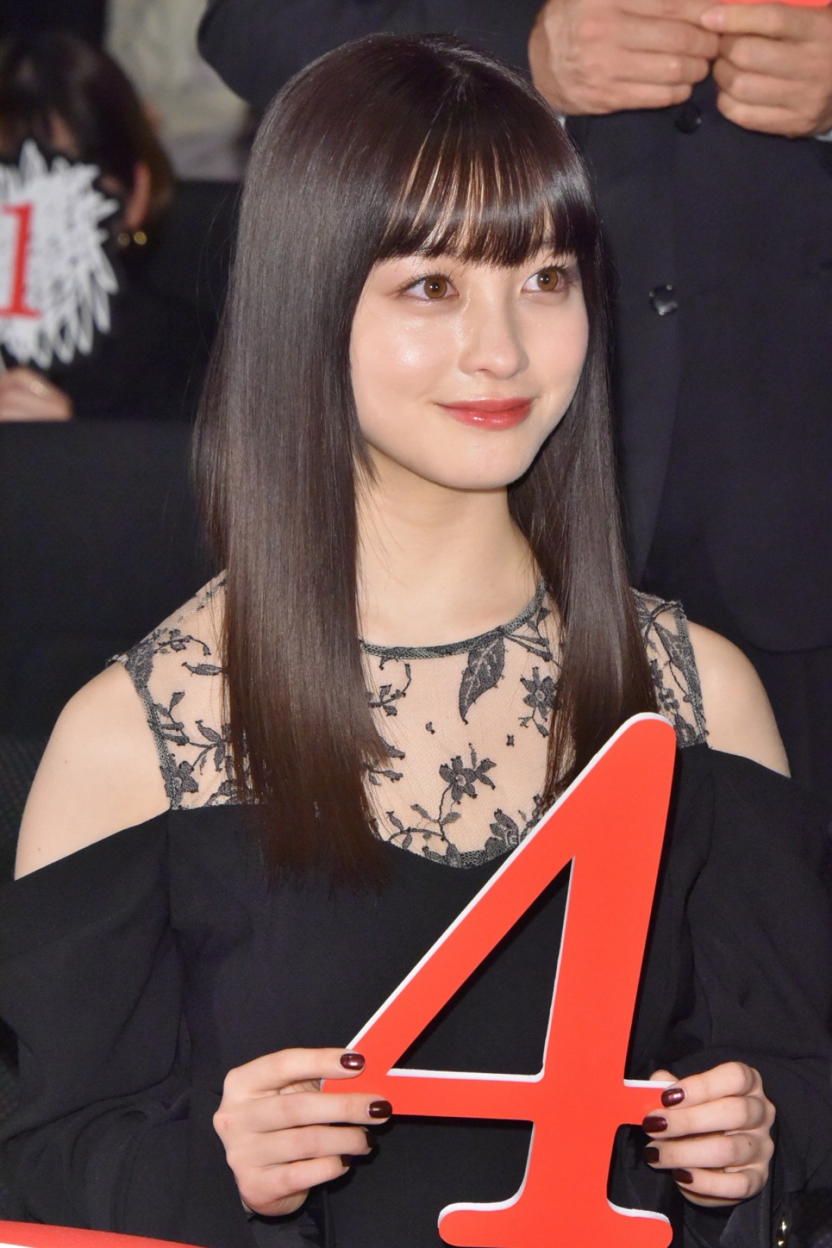 橋本環奈、杉咲花＆新田真剣佑＆北村匠海らと“ハワイ打ち上げ”熱望
