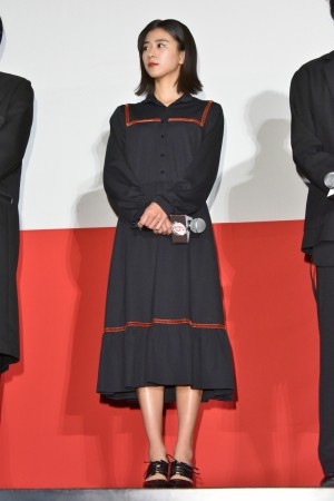 『十二人の死にたい子どもたち』公開記念舞台挨拶に出席した黒島結菜