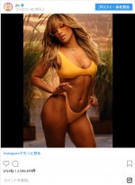 インスタグラムで披露された、超絶ボディショット！　※「ジェニファー・ロペス」インスタグラム