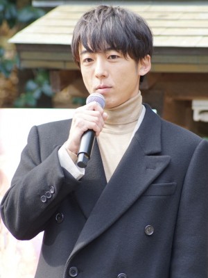 『九月の恋と出会うまで』完成披露イベントに登場した高橋一生