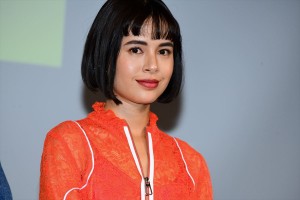 「RUMOR ME」ローンチパーティに登場した大屋夏南