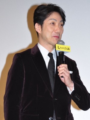 映画『七つの会議』公開初日舞台挨拶に登壇した野村萬斎