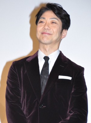 映画『七つの会議』公開初日舞台挨拶に登壇した野村萬斎