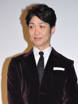 映画『七つの会議』公開初日舞台挨拶に登壇した野村萬斎