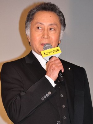 映画『七つの会議』公開初日舞台挨拶に登壇した北大路欣也