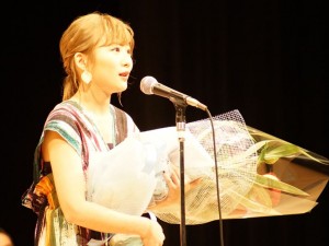 第40回ヨコハマ映画祭表彰式、助演女優賞を受賞した伊藤沙莉