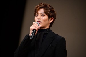 「第61回ブルーリボン賞」授賞式、助演男優賞を受賞した松坂桃李