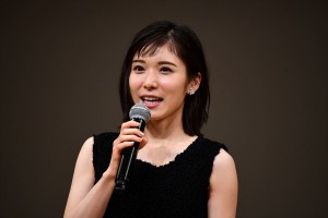 「第61回ブルーリボン賞」授賞式、助演女優賞を受賞した松岡茉優