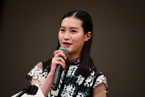 「第61回ブルーリボン賞」授賞式、新人賞を受賞した南沙良