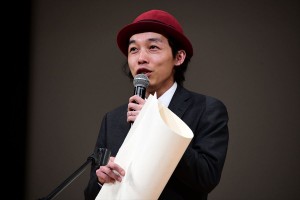 「第61回ブルーリボン賞」授賞式、『カメラを止めるな！』で作品賞を受賞した上田慎一郎