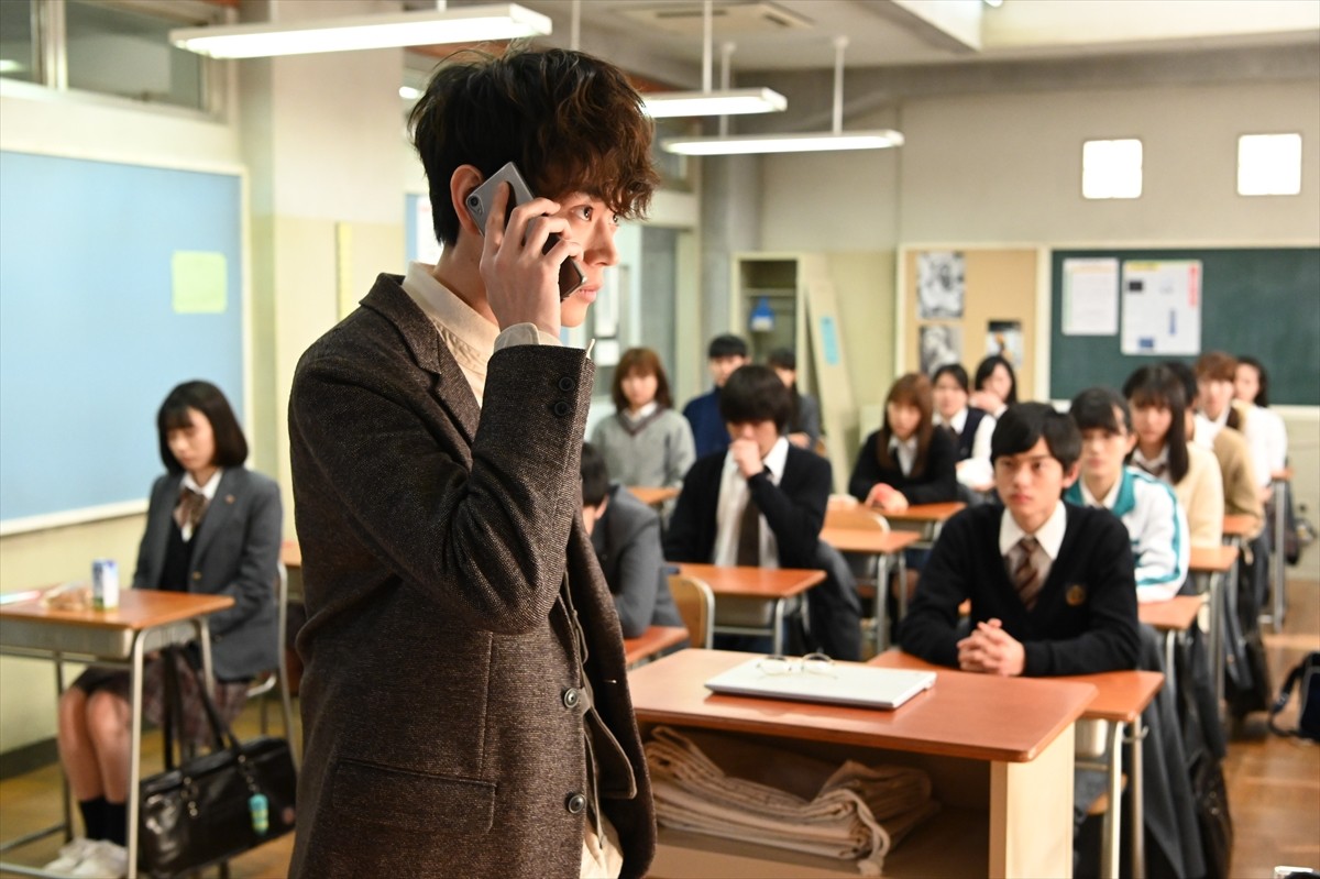 菅田将暉の“世界一怖い壁ドン”に震かん 「菅田将暉の演技」トレンド入り 『3年A組』第6話