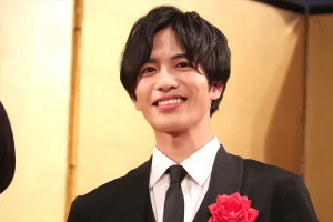 「2019年 エランドール賞授賞式」に登場した志尊淳