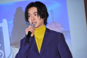 山崎賢人、映画『二ノ国』製作発表及び主演発表会見に出席