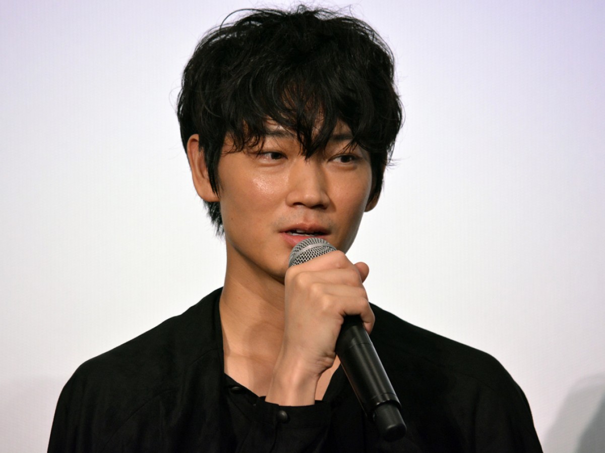 先月37歳の誕生日を迎えた綾野剛