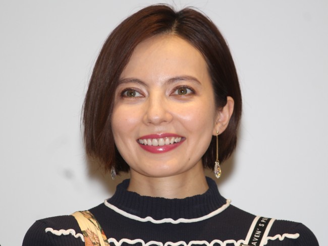 結婚 ベッキー ベッキーが結婚発表 お相手は巨人軍コーチの片岡治大さん