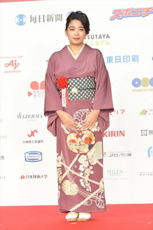 第73回毎日映画コンクール表彰式に出席した内田也哉子（樹木希林の代理）