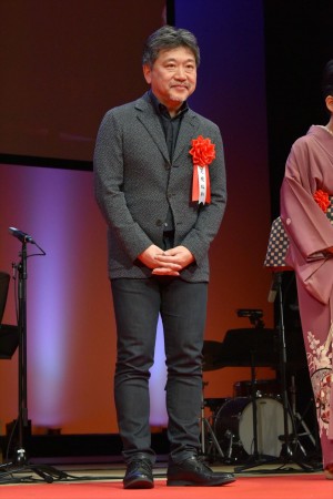 第73回毎日映画コンクール表彰式に出席した是枝裕和監督