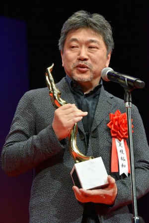 第73回毎日映画コンクール表彰式に出席した是枝裕和監督