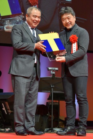 第73回毎日映画コンクール表彰式に出席した是枝裕和監督