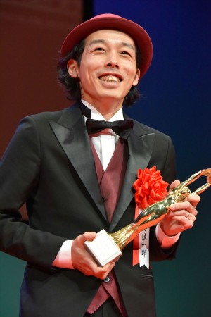 第73回毎日映画コンクール表彰式に出席した上田慎一郎監督