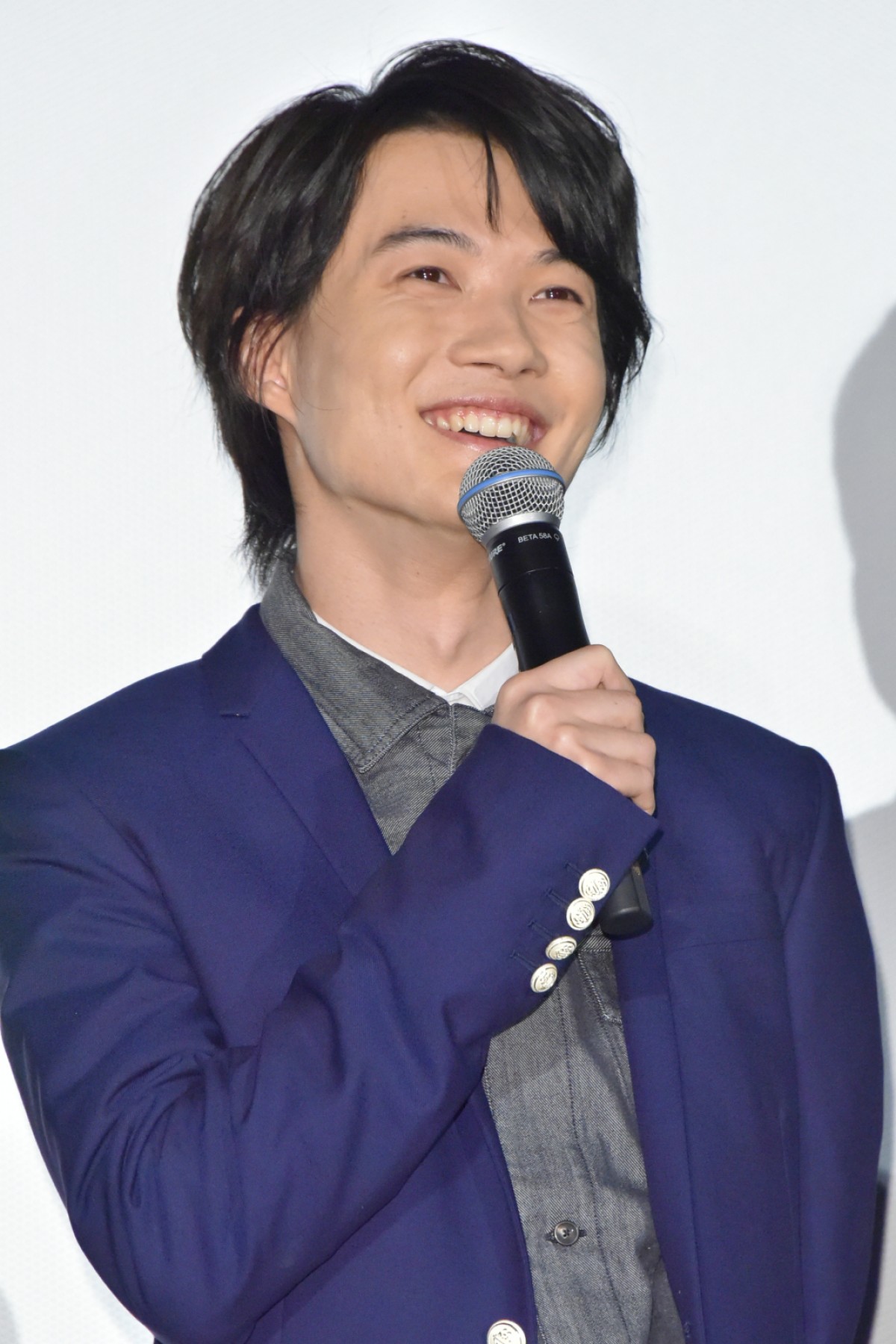 有村架純、DAI語に挑戦　神木隆之介は“SODFSDN”持ってる