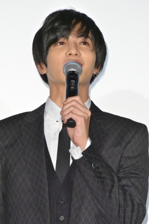 『フォルトゥナの瞳』初日舞台挨拶に登壇した志尊淳