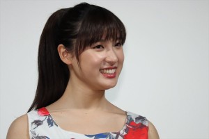 読売テレビ開局60年スペシャルドラマ『約束のステージ～時を駆けるふたりの歌～』完成披露試写会・トークイベントに登場した土屋太鳳