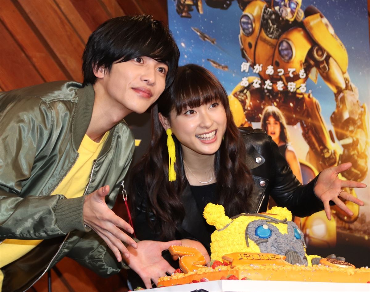 土屋太鳳、吹き替え共演の志尊淳に「やっと会えた」と感激　一緒に誕生日祝う
