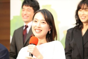 2019年度後期 連続テレビ小説『スカーレット』主な出演者発表会見に登場した戸田恵梨香