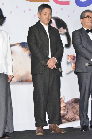 映画『ねことじいちゃん』初日舞台挨拶に登場した小林薫