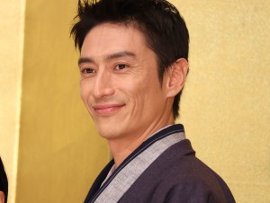 伊勢谷友介、映画『翔んで埼玉』初日舞台挨拶に登壇