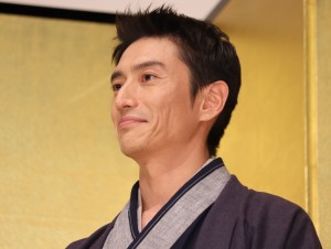 伊勢谷友介、映画『翔んで埼玉』初日舞台挨拶に登壇