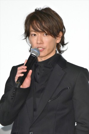 佐藤健、『サムライマラソン』公開記念舞台挨拶に登場