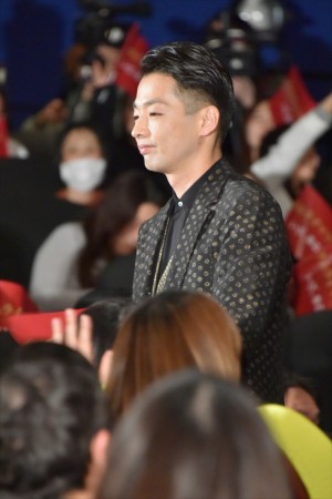 森山未來、『サムライマラソン』公開記念舞台挨拶に登場