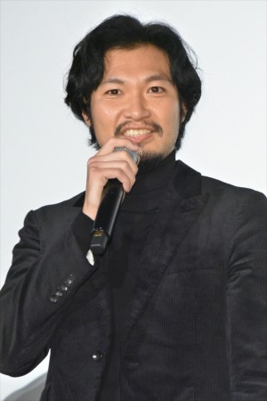 青木崇高、『サムライマラソン』公開記念舞台挨拶に登場