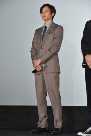 小関裕太、『サムライマラソン』公開記念舞台挨拶に登場